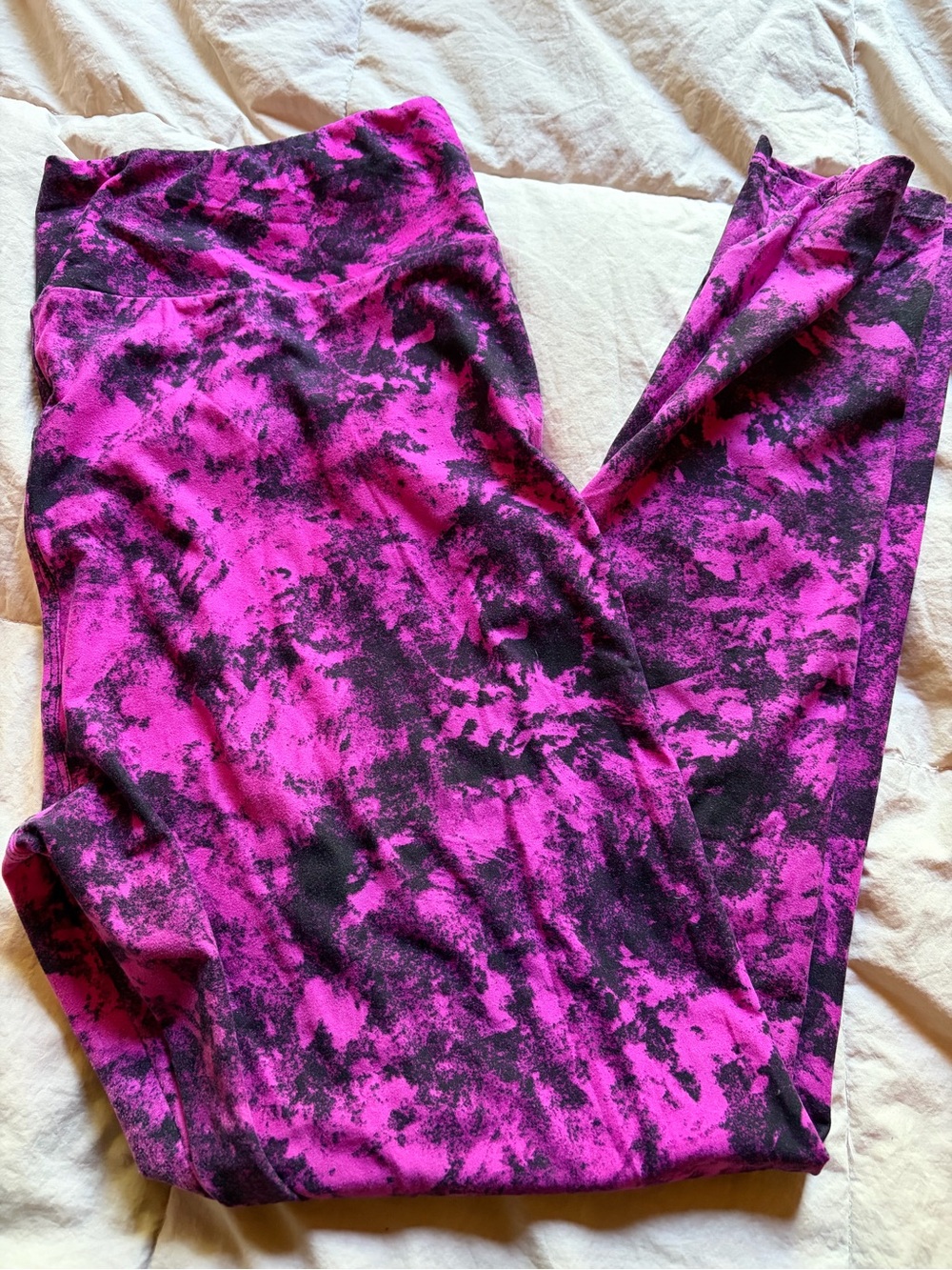LuLaRoe Pink and Purple Tie-Dye Leggings